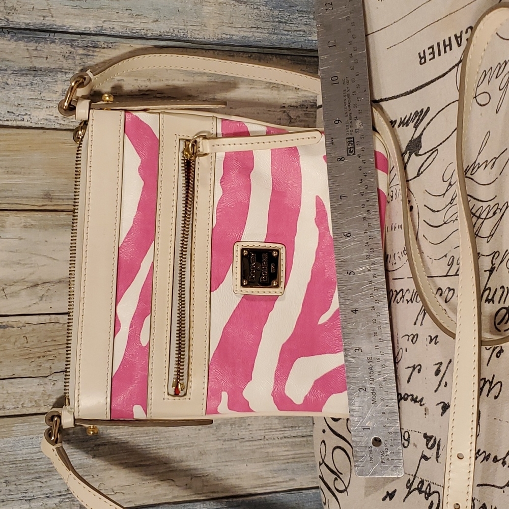 DOONEY & BOURKE Pink crossbody
